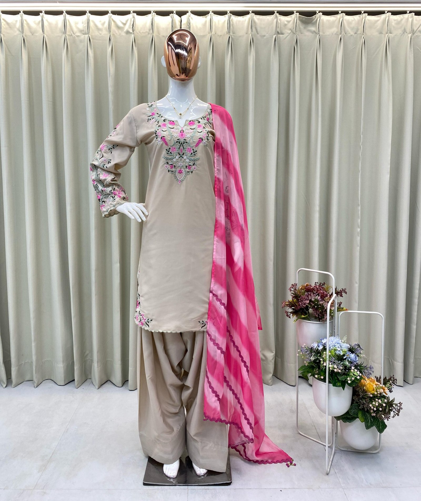 designer wear exclusive farsi salwar suit in french crape fabric top and pant with soft organza dupatta* designer wear exclusive farsi salwar suit in french crape fabric top and pant with soft organza dupatta*