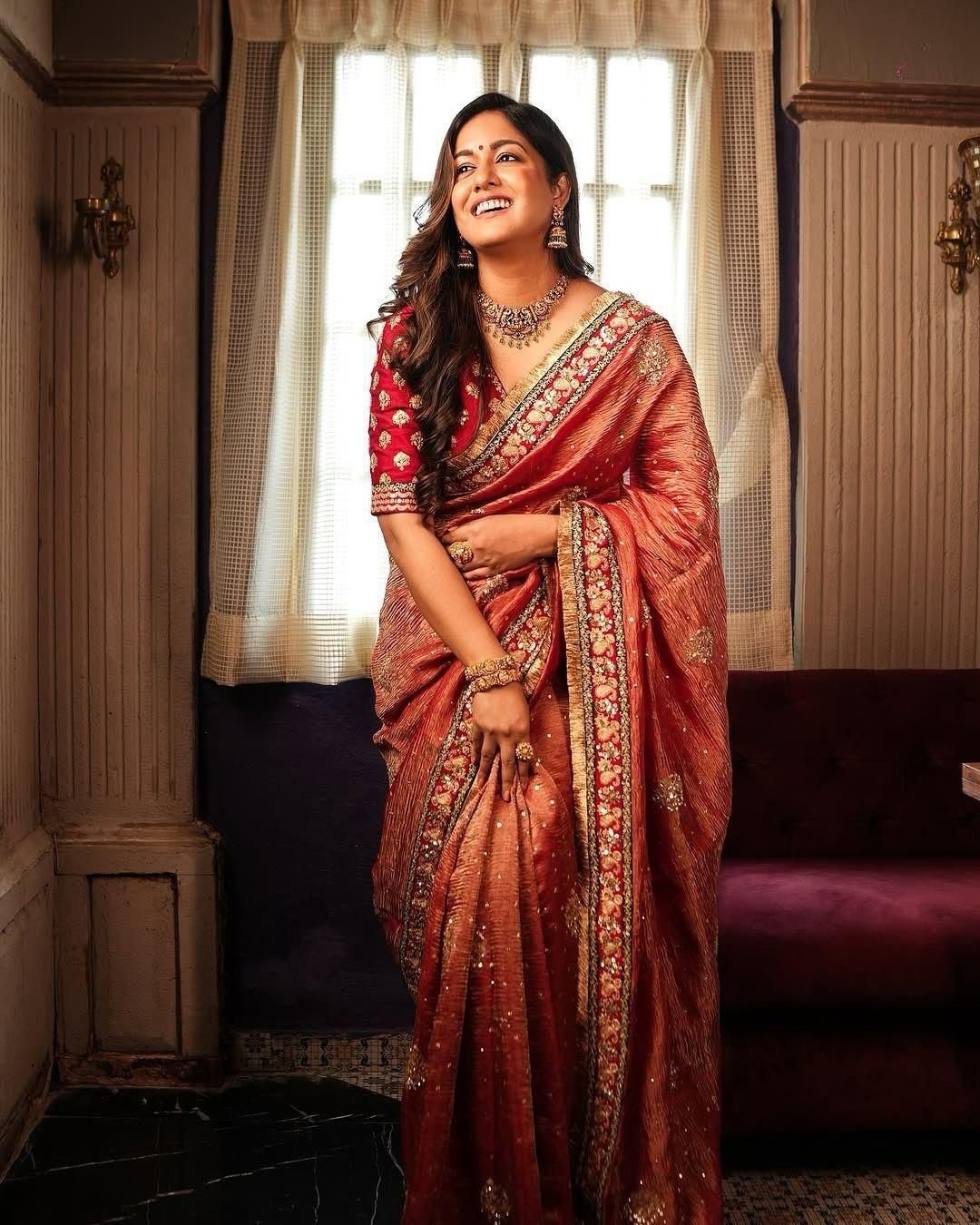 saree : heavy soft banarasi crush fabric on beautiful embroidery sequence and coding work with reday lace and work on saree saree : heavy soft banarasi crush fabric on beautiful embroidery sequence and coding work with reday lace and work on saree