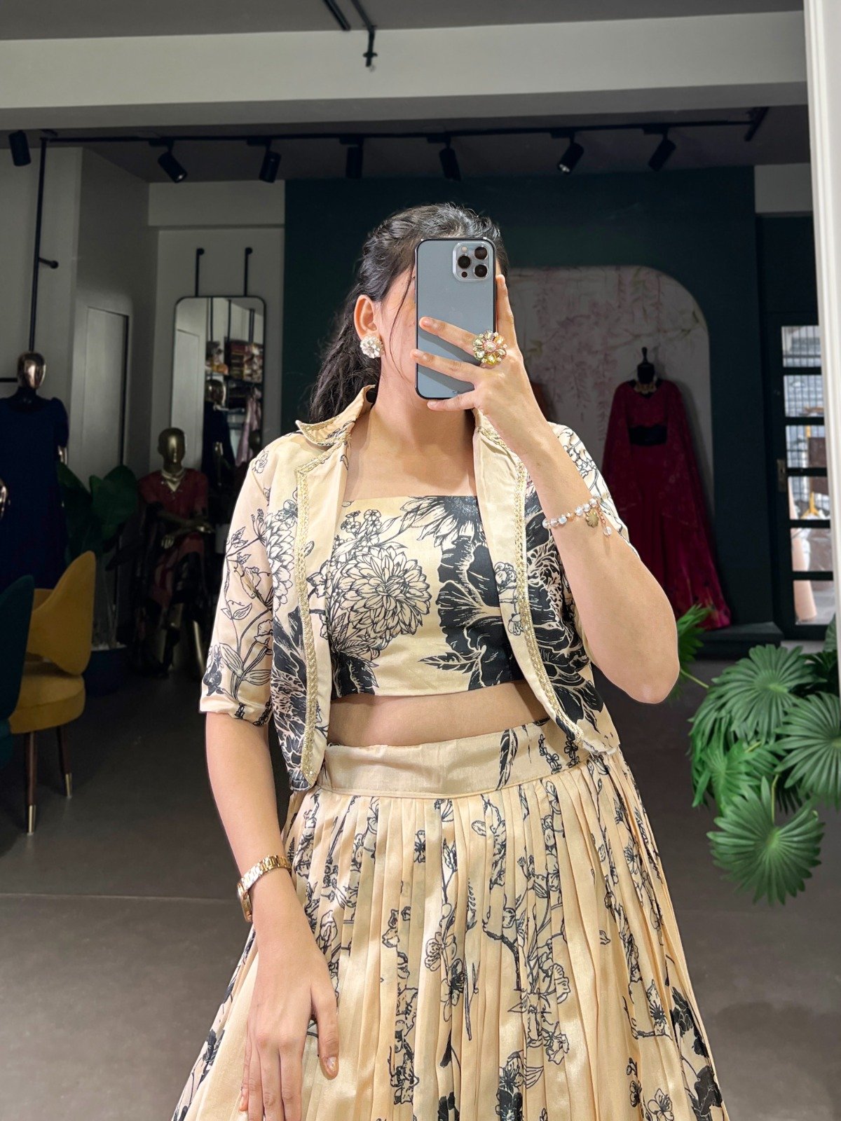 Home lehenga fabric : tasar silk