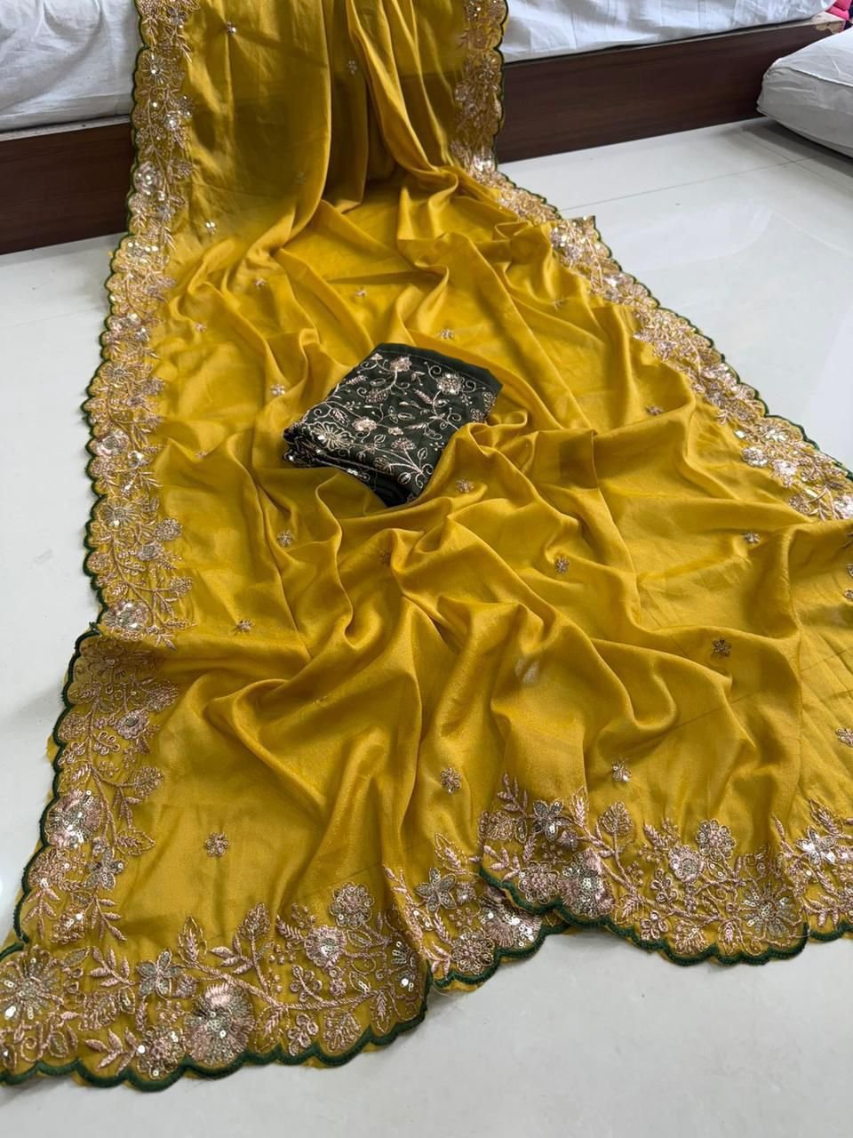 saree: pure star georgette sequence work saree with amazing 3 mm c pallu sequence work with cut work border saree: pure star georgette sequence work saree with amazing 3 mm c pallu sequence work with cut work border