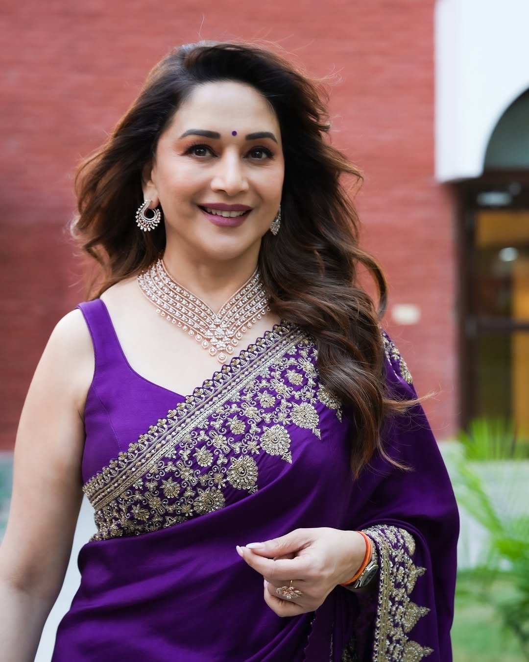 elegant soft rangoli silk saree with beautiful sequence & zari embroidery work elegant soft rangoli silk saree with beautiful sequence & zari embroidery work