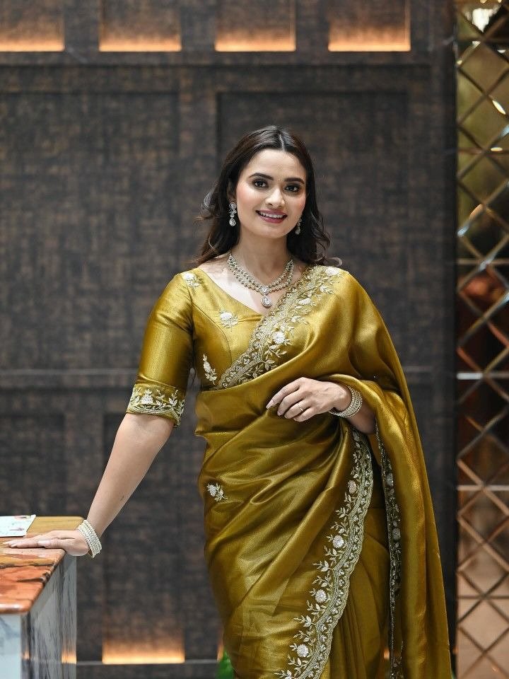 bridal saree collection fancy zari & sequnce work hevy fandy sattin silk bridal saree collection fancy zari & sequnce work hevy fandy sattin silk