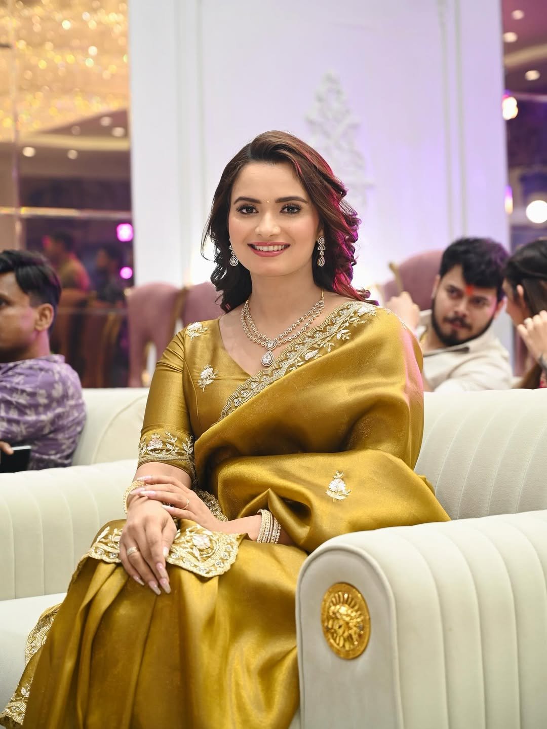 bridal saree collection fancy zari & sequnce work hevy fandy sattin silk bridal saree collection fancy zari & sequnce work hevy fandy sattin silk
