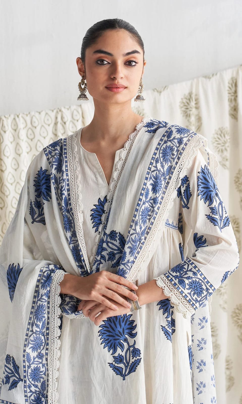 Đěsigner kalamkari print daily or office wear look pure cotton top with pent & dupatta set Đěsigner kalamkari print daily or office wear look pure cotton top with pent & dupatta set