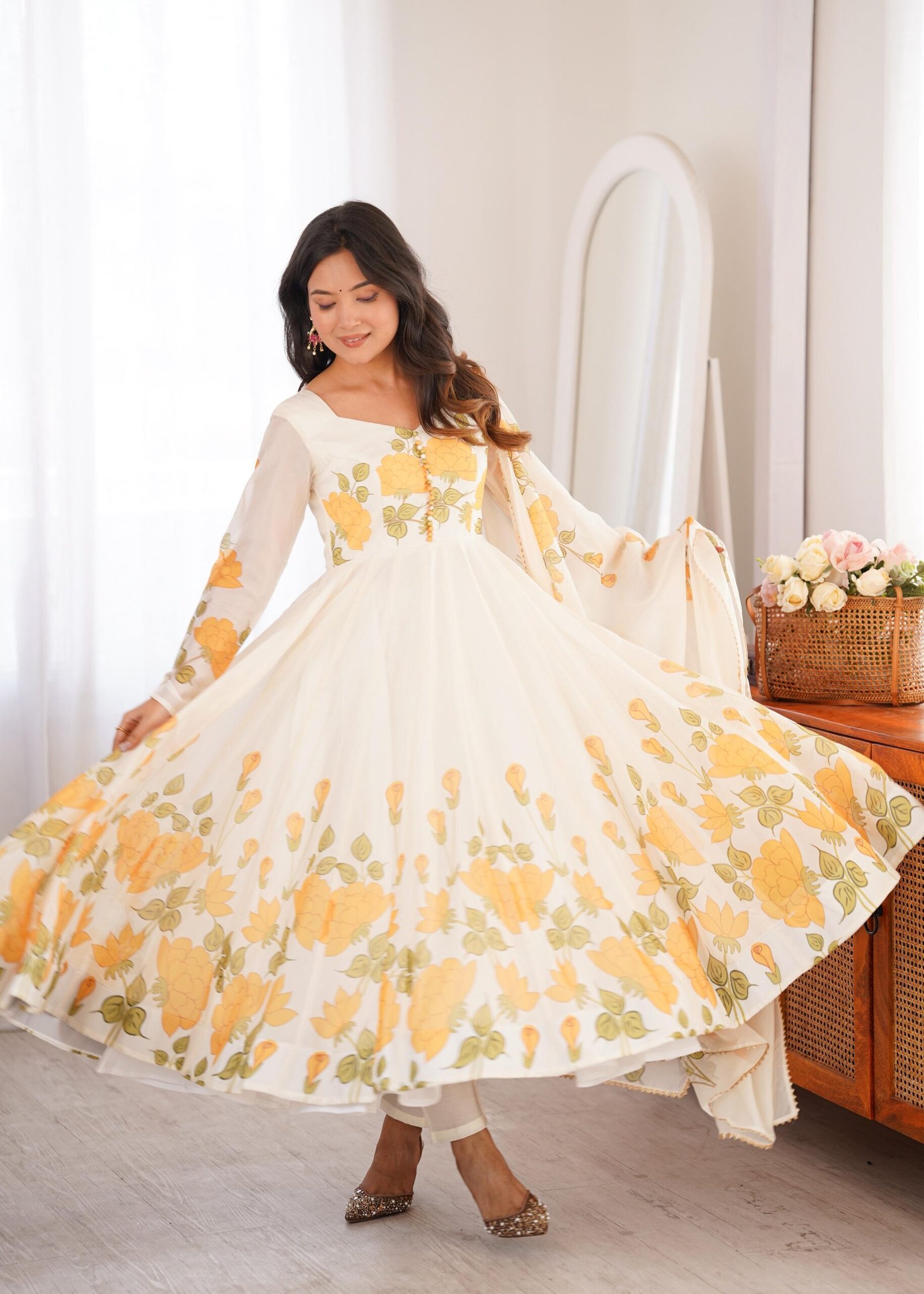 pure soft organja silk fabric fully flare kali pattern and canvas patta with dupatta set,pent ready to wear pure soft organja silk fabric fully flare kali pattern and canvas patta with dupatta set,pent ready to wear