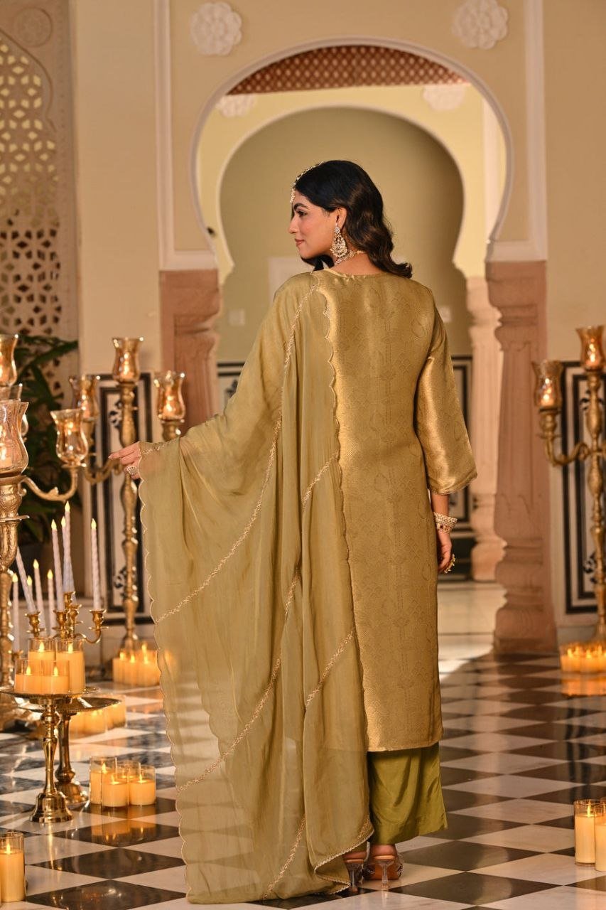 pure soft kanjivaram silk kurta pent dupatta pure soft kanjivaram silk kurta pent dupatta