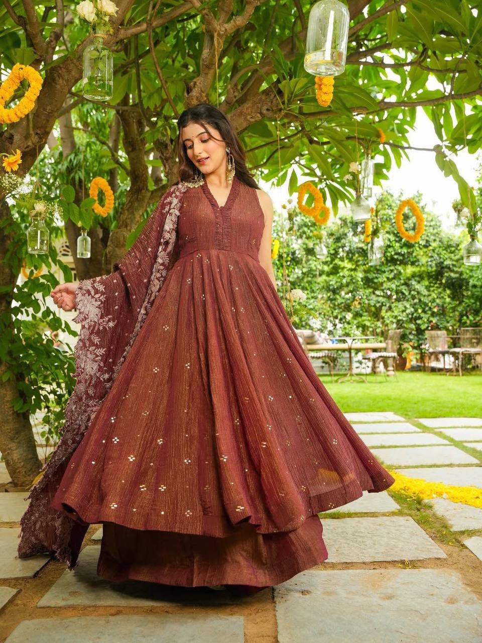 EXCLUSIVE 3 PIECE KURTI , FLARED PLAZZO WITH DUPATTA IN EMBROIDERY WORK