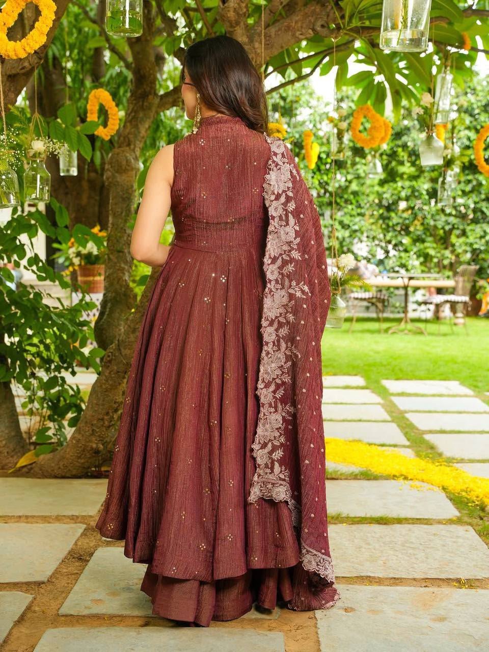 EXCLUSIVE 3 PIECE KURTI , FLARED PLAZZO WITH DUPATTA IN EMBROIDERY WORK - Image 5