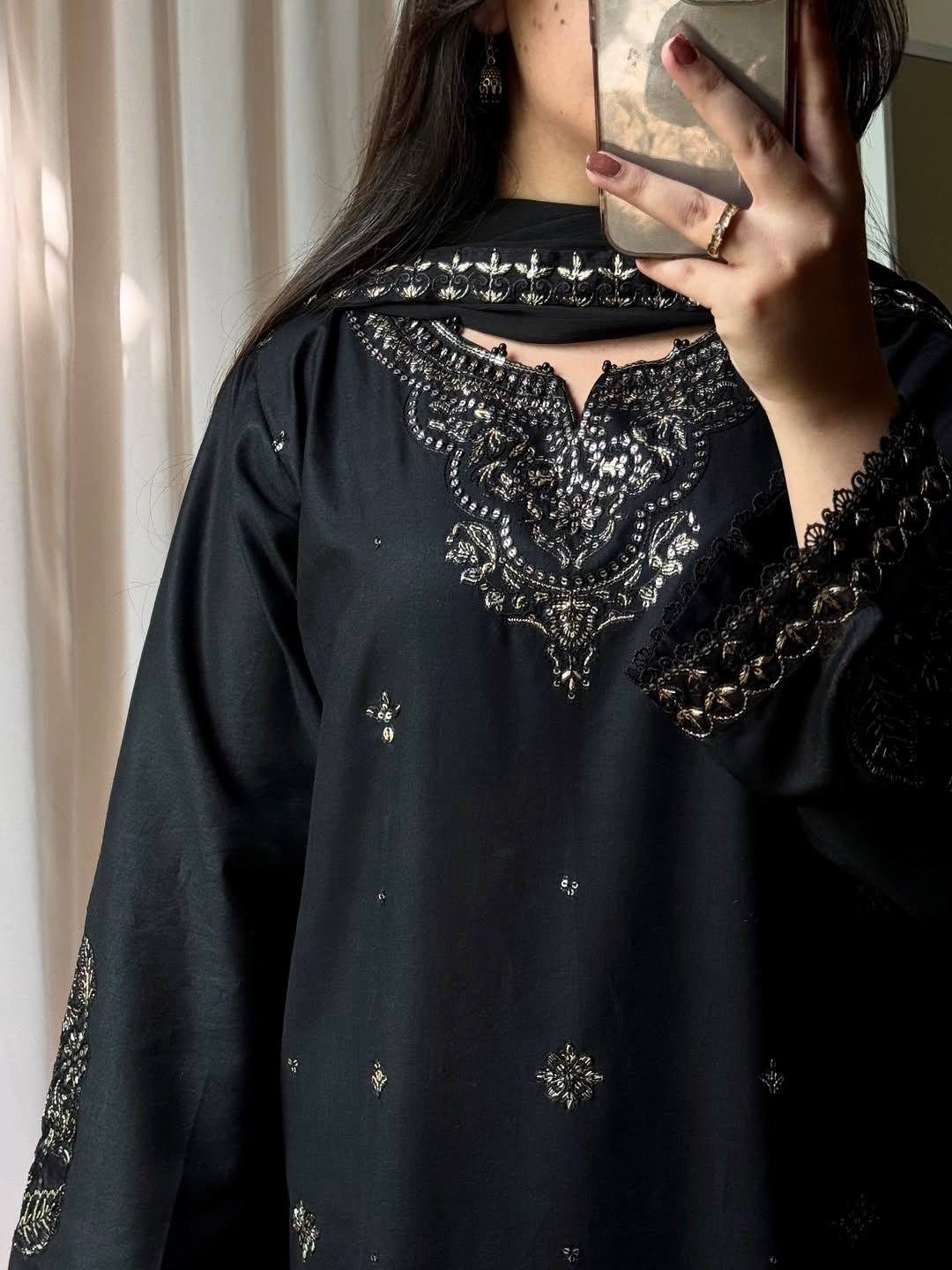 launched premium kurti, palazzo & dupatta set. launched premium kurti, palazzo & dupatta set.
