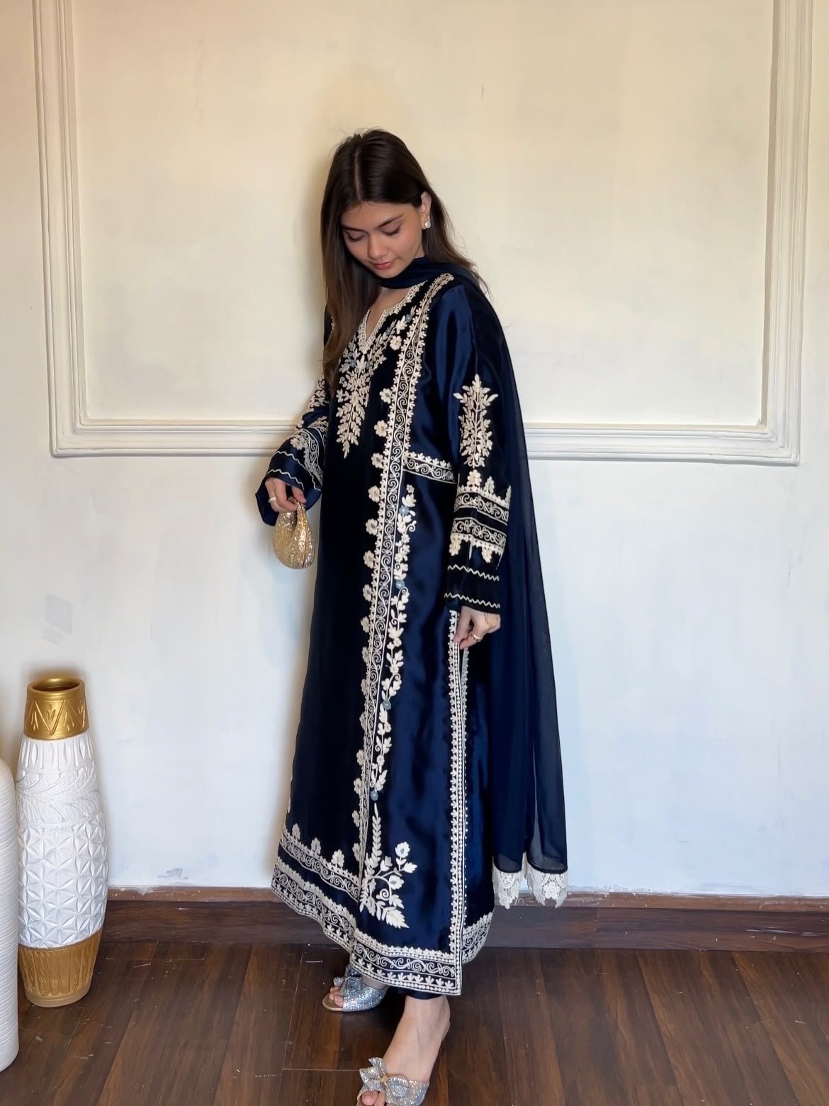 Over Size Long Kaftan & Bottom With Dupatta set - Image 3