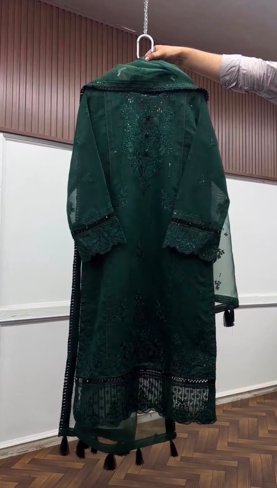 designer heavy embroidery sequence work 3 pis suit set designer heavy embroidery sequence work 3 pis suit set