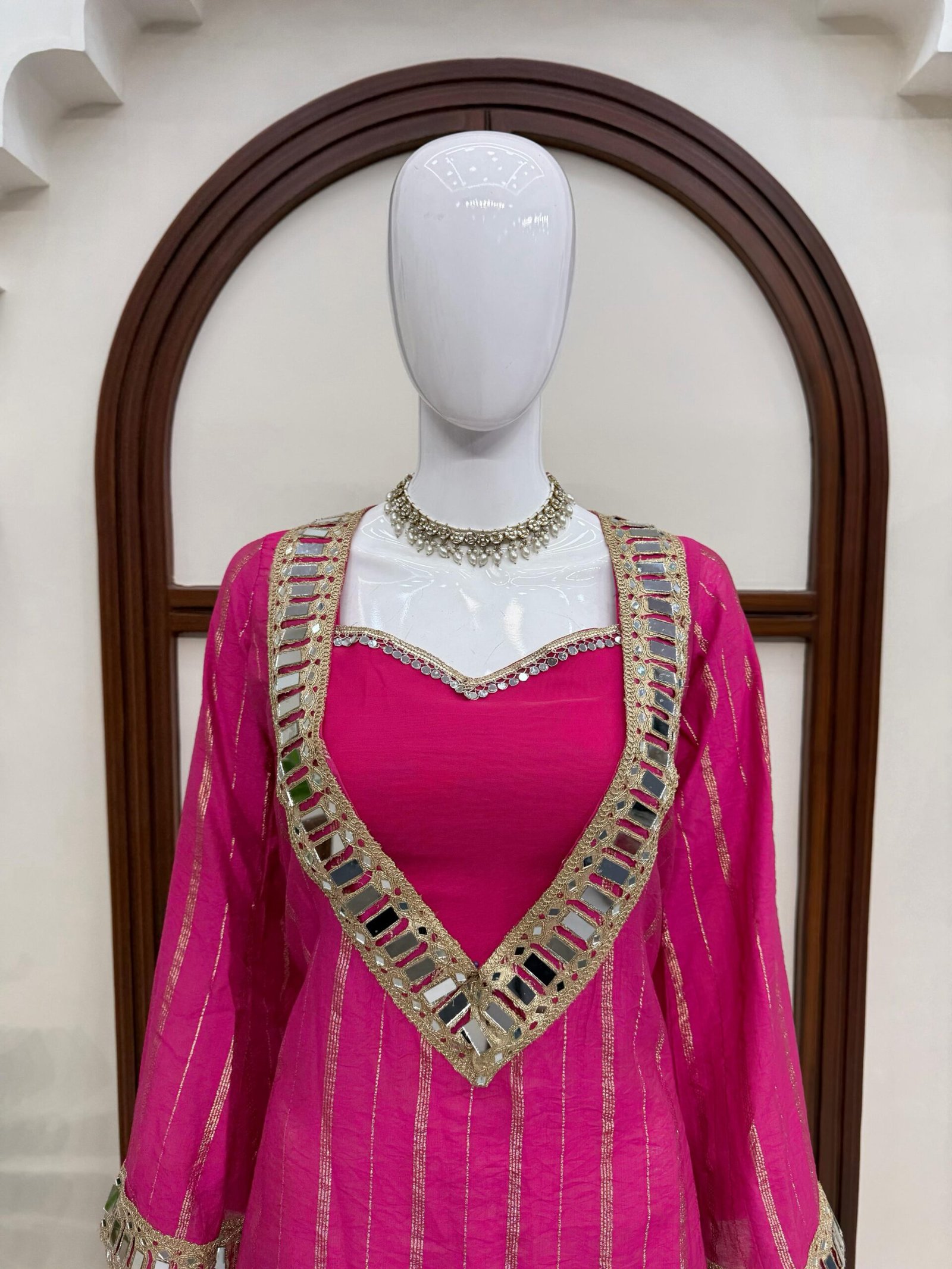 TOP SHARARA & DUPPATA SET - Image 11